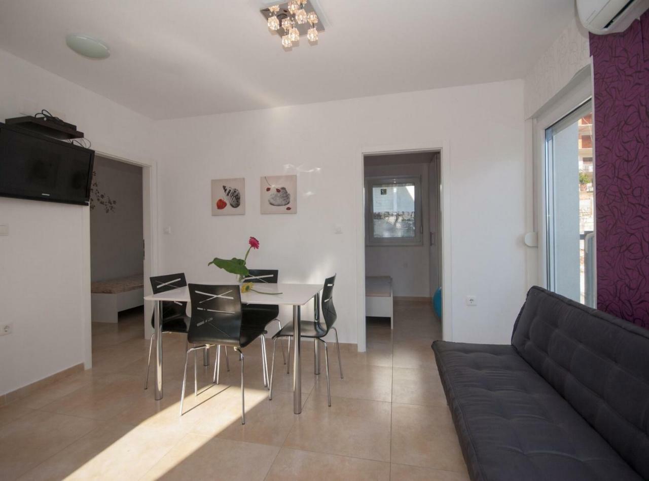 Apartment Adriatic - Saldun Trogir Exterior photo